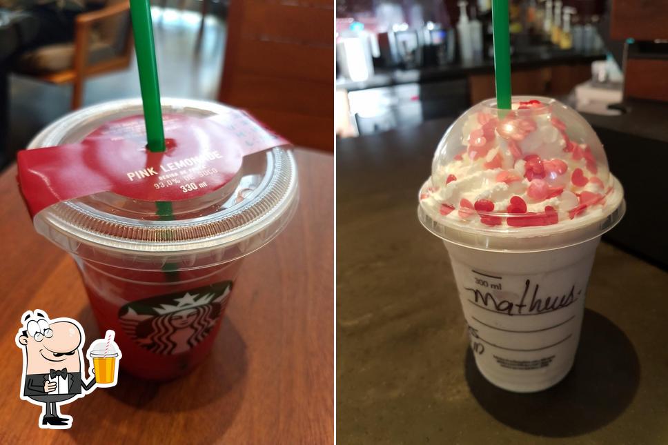 Peça diferentes bebidas oferecidos no Starbucks