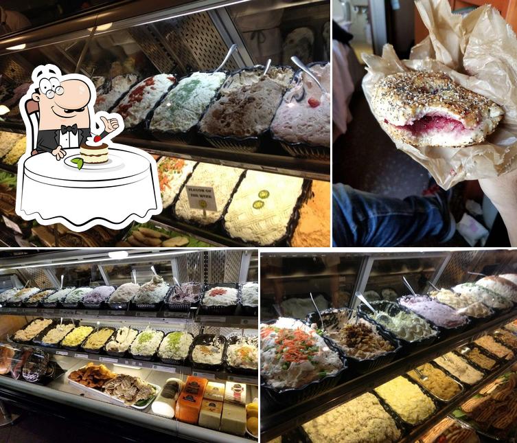 Brooklyn Bagel & Coffee Company, 286 8th Ave in New York City