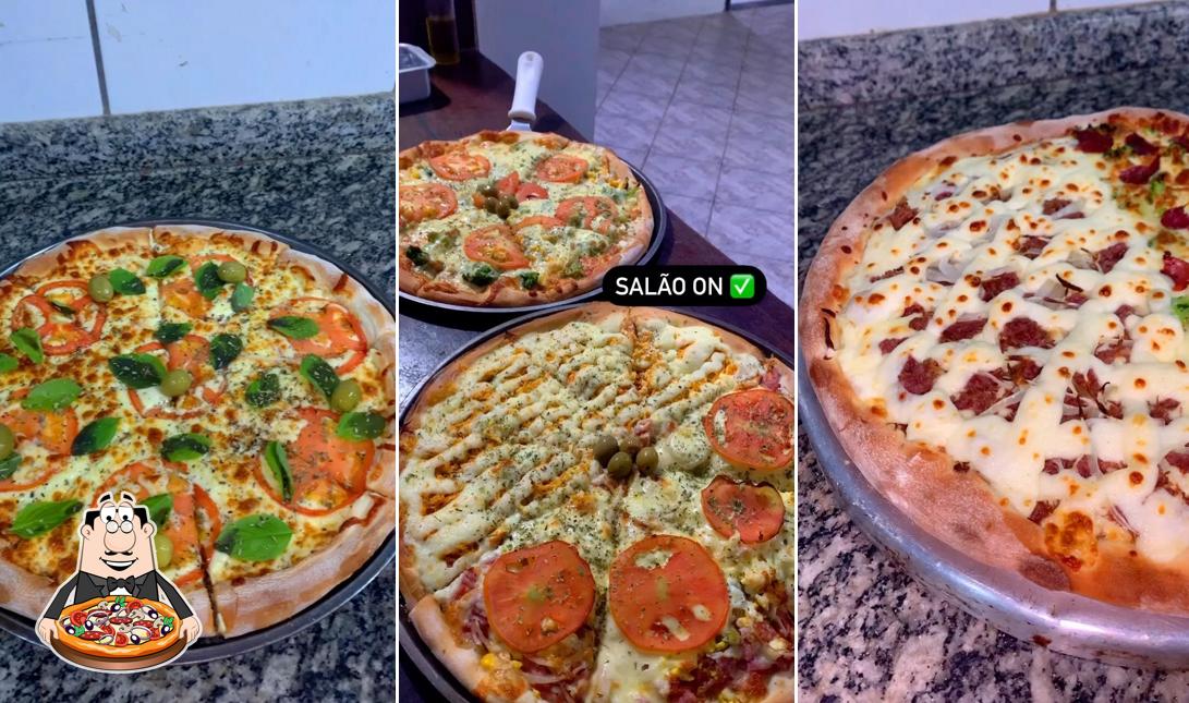 Peça diversos estilos de pizza