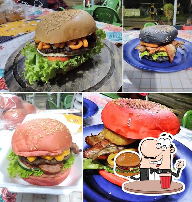 Experimente um hambúrguer no LORD BURGUER