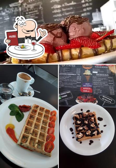 Comida em Waffle's CoffeeShop Bistro