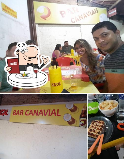 A foto da comida e cerveja no Bar Canavial - Raimundo