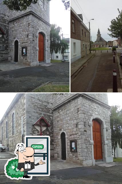 L'extérieur de La boulangerie du village