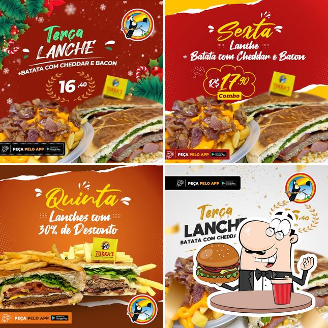 Закажите гамбургеры в "Tukka's Restaurante, Pizzaria & Lanchonete"
