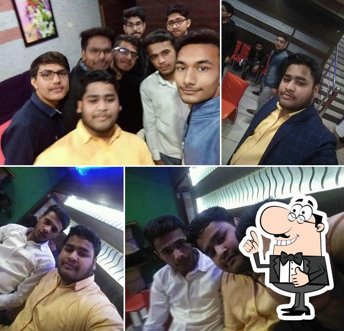 Hari Krishan Dhaba (hk)