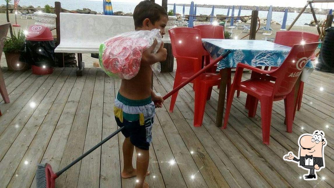 Dai un'occhiata agli interni di Non Solo Mare Ristorante Stabilimento Balneare