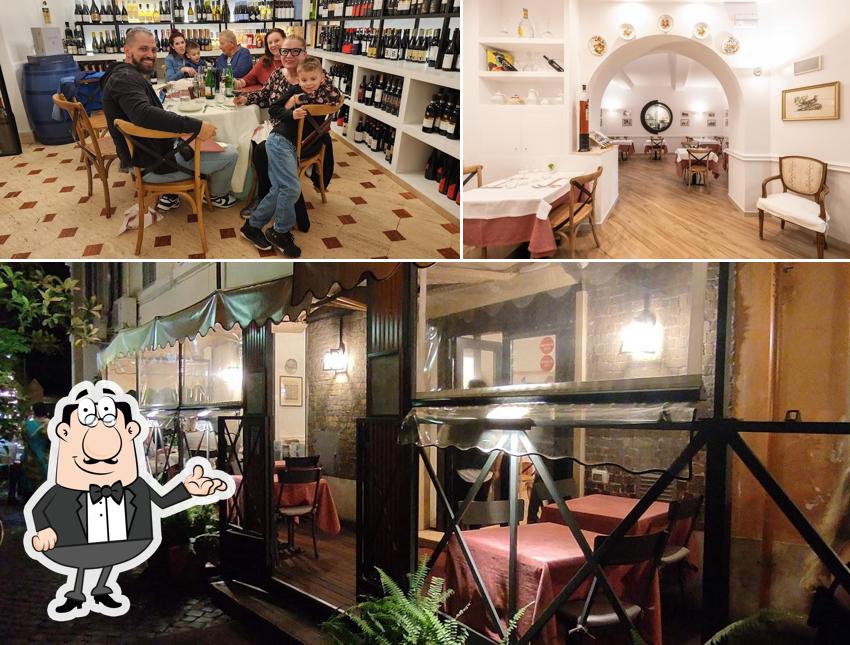 La foto della interni e tavolo da pranzo di Poldo e Gianna Osteria