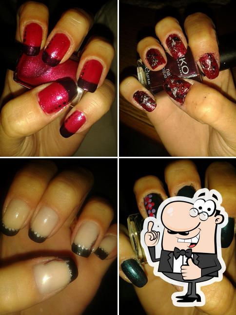 Ecco una foto di Nail art per tutti i gusti