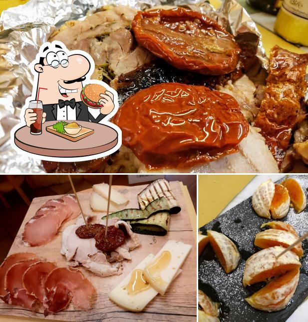 Ordina un hamburger a Fraschetteria Roma