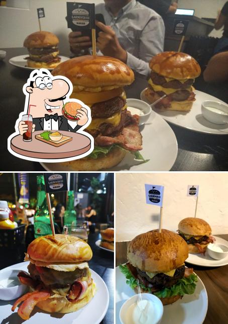 Hambúrguer em Carnívoros Burger Bom Pastor