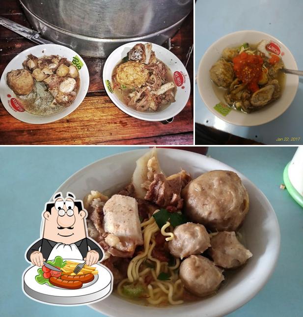 Блюда в "Bakso Jando Mas Siswo"