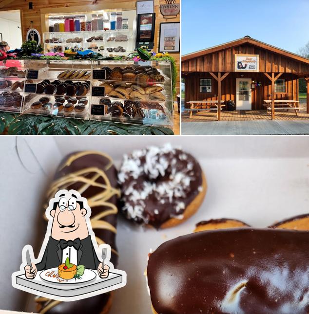 Find the best place to eat in Canadohta Lake, winter 2024 Restaurant Guru