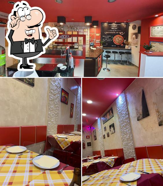 L'intérieur de Antipasteria pizzeria Daví