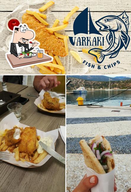 Еда в "Varkaki"