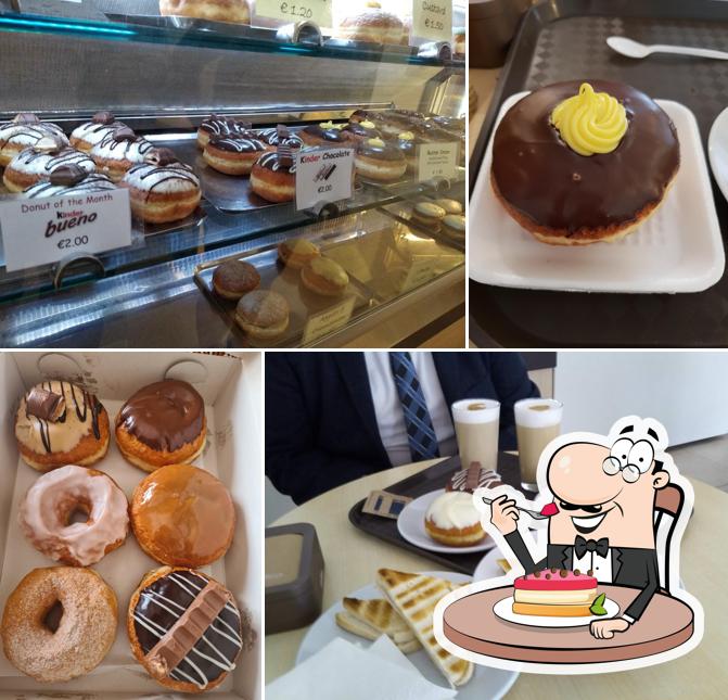 The Donut Factory propose une variété de plats sucrés