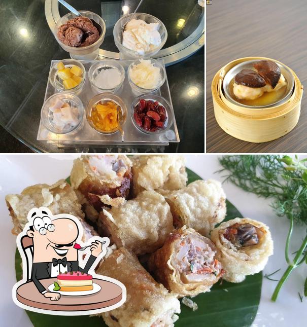 Chinese Dim Sum Restaurant 點心 offers a number of sweet dishes