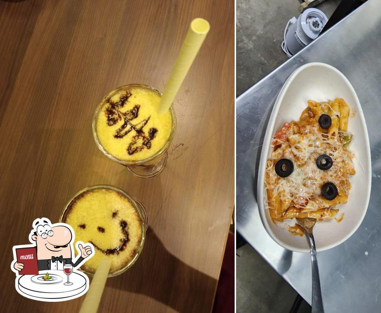 Meals at Eight Herbs Cafe