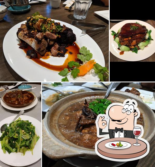 Lin’s Kitchen in Orange Restaurant menu and reviews