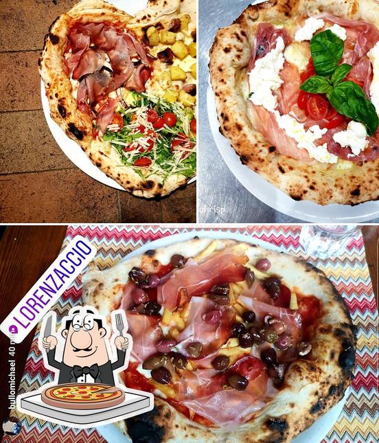 Try out pizza at Lorenzaccio Martellago