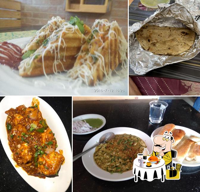 Meals at Eggiterian Cafe