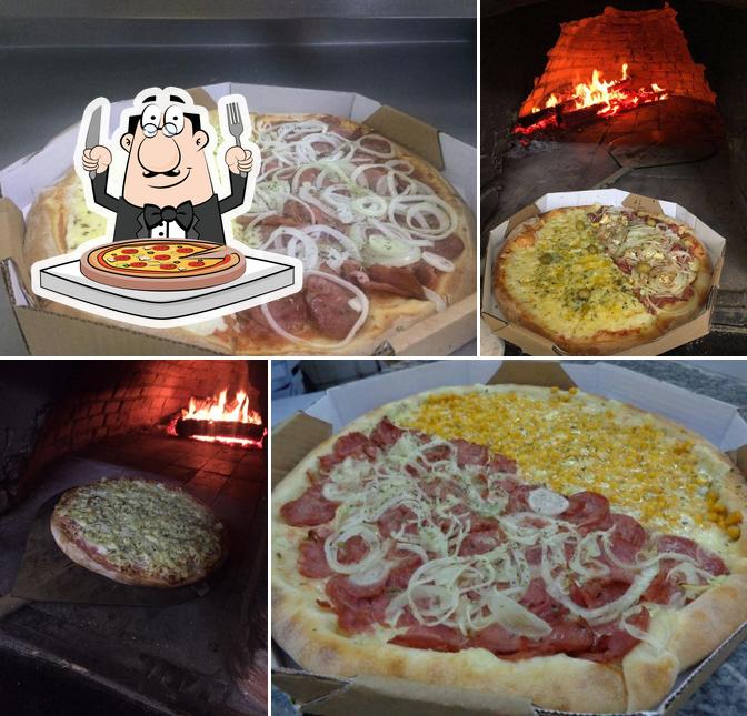 Peça diversos tipos de pizza