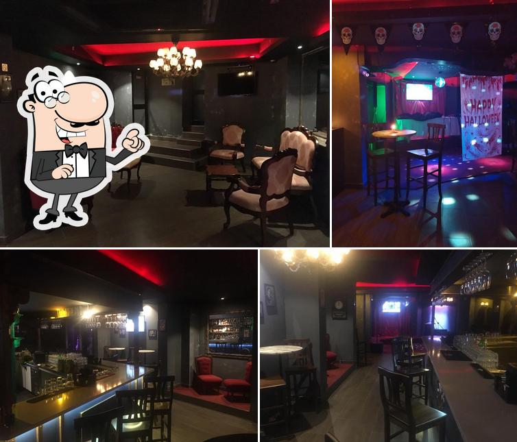 The Birdcage Lounge