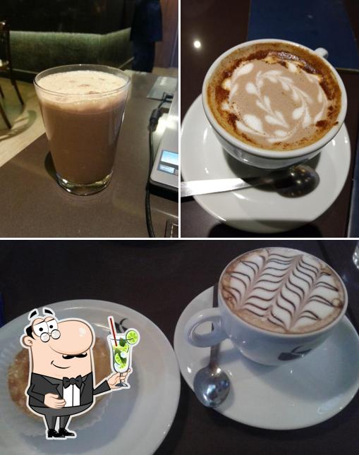 Desfrute de um drinque no Coffee Shop São Braz Espinheiro