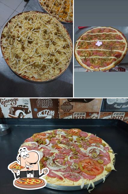 Escolha pizza no Panificadora e conveniência, restaurante e pizzaria Vitória's