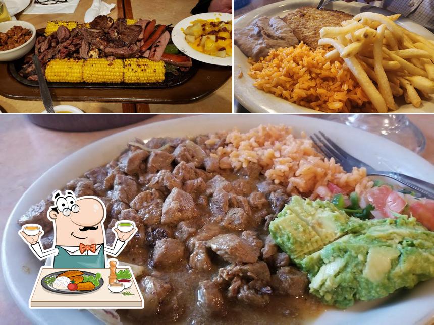 Charcoal Grill, Piedras Negras BBQ menu and reviews