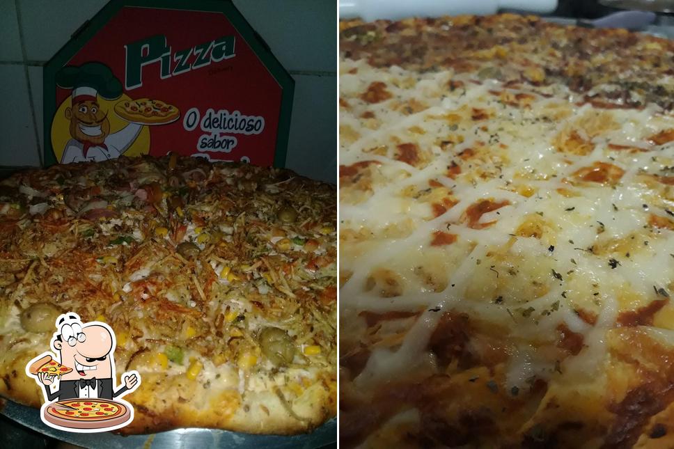 Order pizza at FERREIRA PIZZARIA E RESTAURANTE