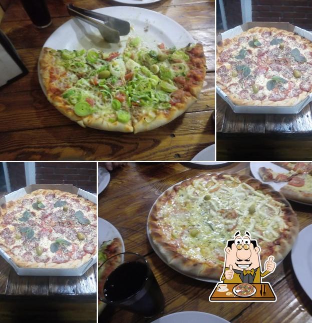 Experimente pizza no Fratellos Pizzaria e Trattoria