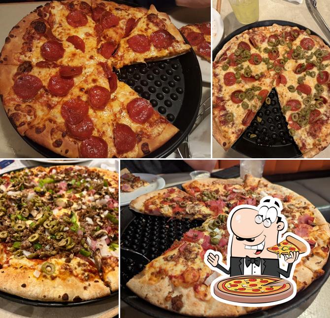 Find the best place to eat in Howell, Michigan, winter 2023