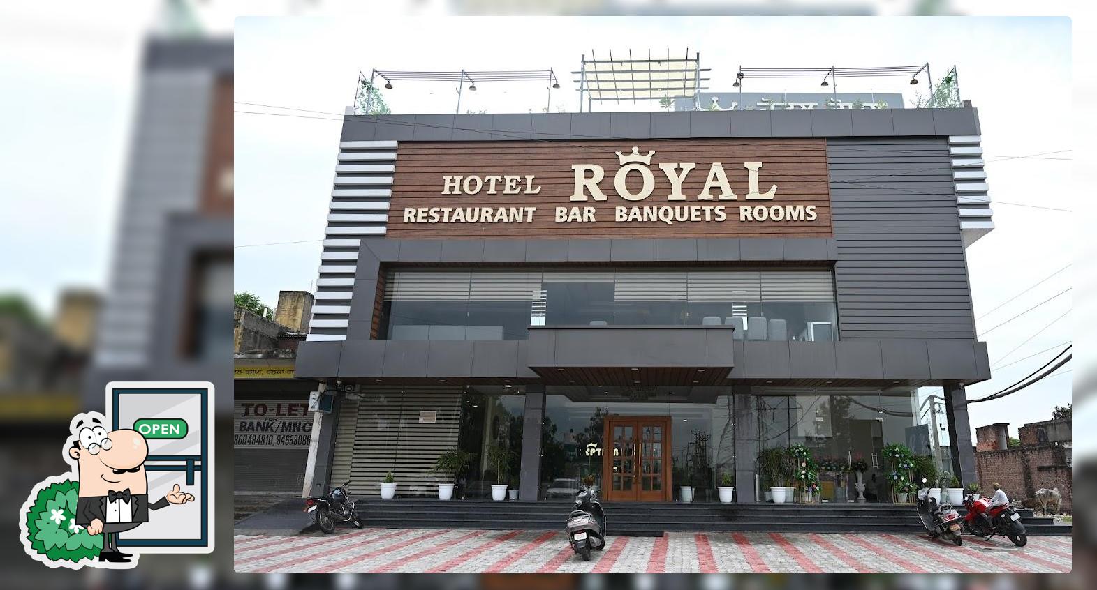 Hotel ROYAL Restaurant Bar Banquet Rooms