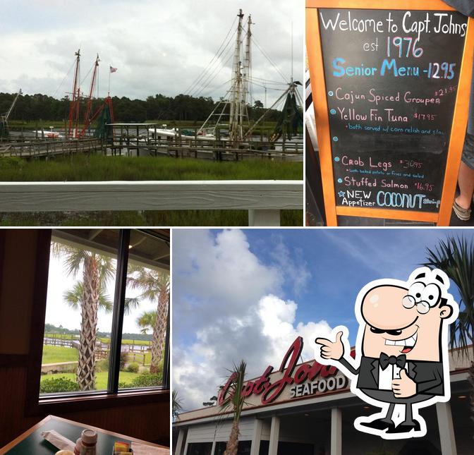 Captain John's Seafood House in Calabash Restaurant menu and reviews