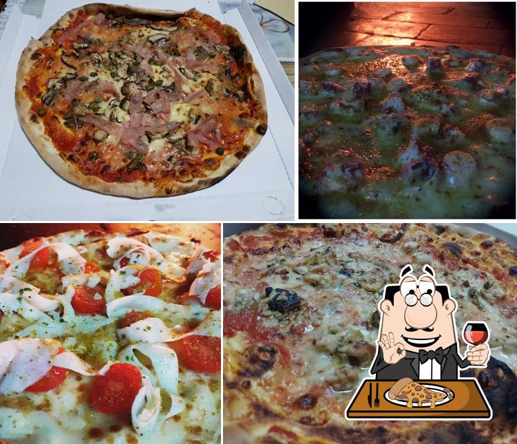 A Pizzeria La Tavernetta - Oristano, puoi assaggiare una bella pizza