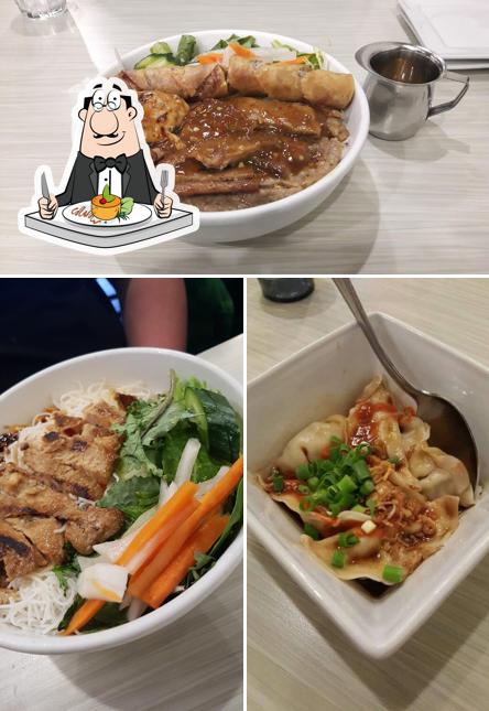 A Taste Of Saigon Restaurant, 8888 Country Hills Blvd NW #406 #406 in ...