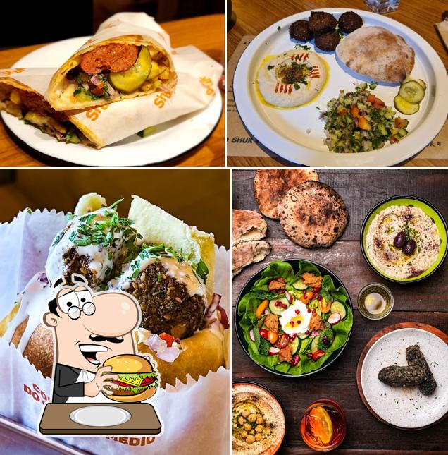 Peça um hambúrguer no Shuk Falafel & Kebab
