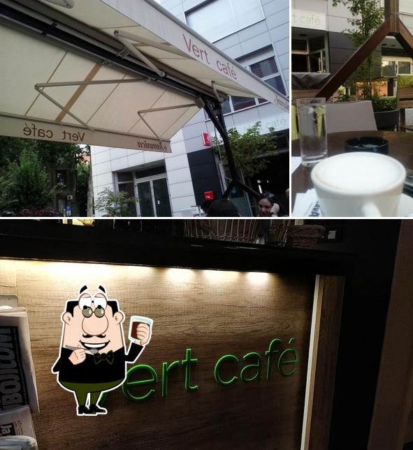 Goditi un drink a Vert cafe