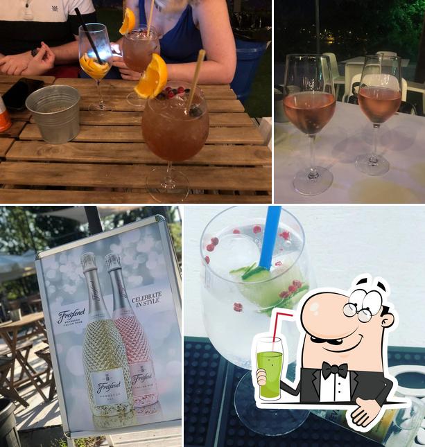 Kadarka Bárka pub & bar, Budapest Restaurant reviews