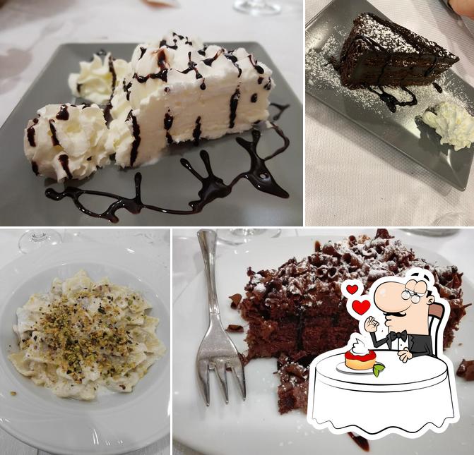 Trattoria Pizzeria Vecchia Pavia serve un'ampia gamma di dessert