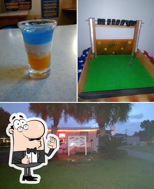 Frozen Daiquiri Drivethru and bar in Jennings Restaurant reviews