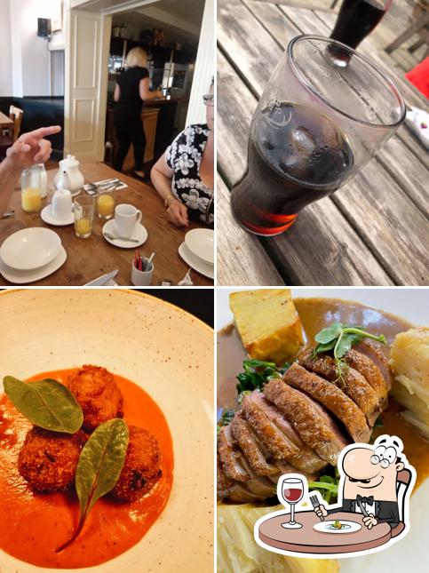 The Ilchester Arms, Church St in Ilchester - Restaurant menu and reviews