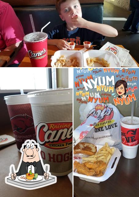 Raising Cane's Chicken Fingers in Rogers Restaurant menu and reviews