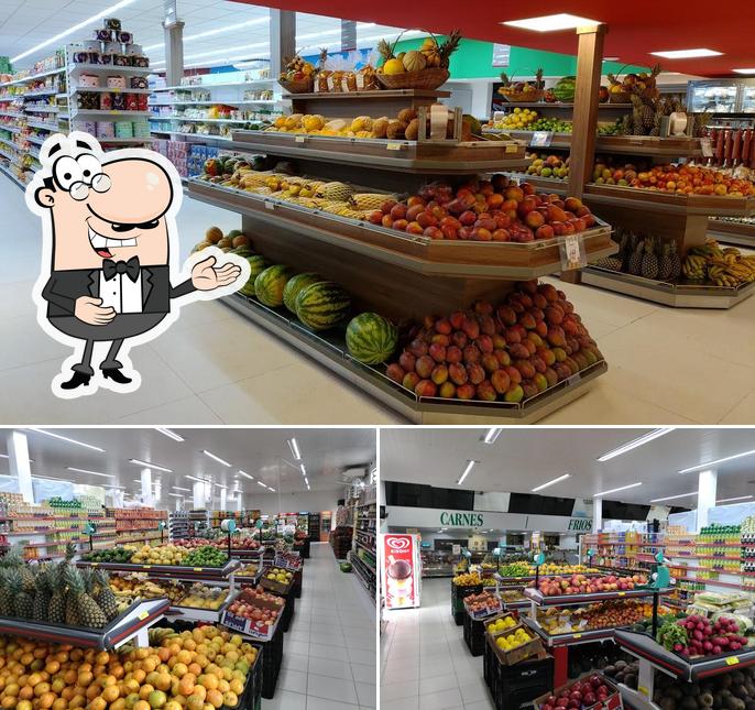 Look at the picture of Dellazeri Supermercado