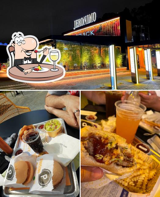 Entre diferentes coisas, comida e exterior podem ser encontrados no Madero & Jeronimo Burger Alphaville