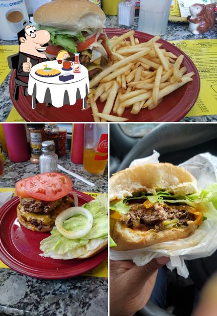 Pop's Dogs & Ma's Burgers in Richmond - Restaurant menu and reviews