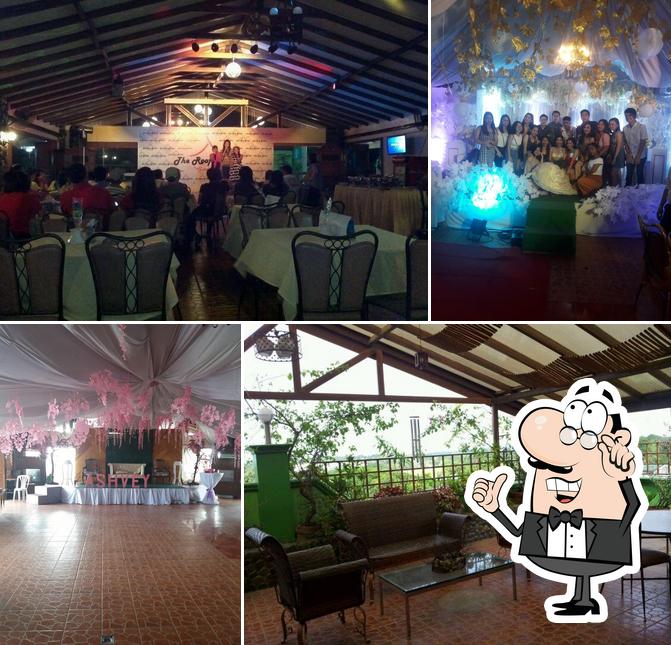 The Roof Garden Restaurant, Santa Maria Restaurant reviews