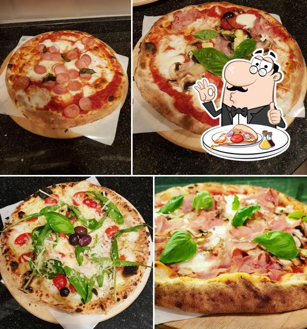 Commandez des pizzas à 4 Stagioni Pizzeria
