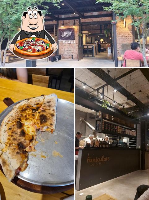 Peça pizza no Funiculare Pizzaria