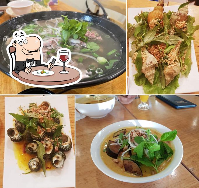 Food at Doi Xanh Quan